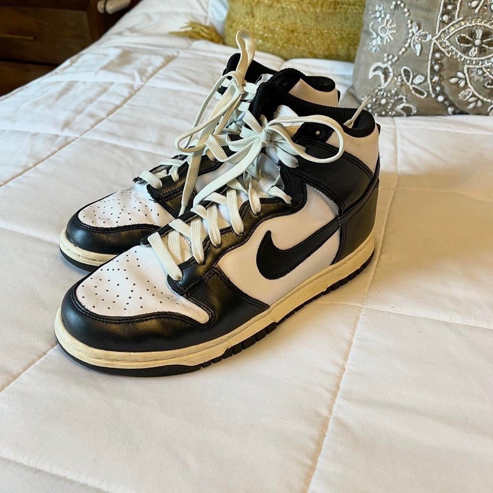 Nike Dunks high “Vintage Black”